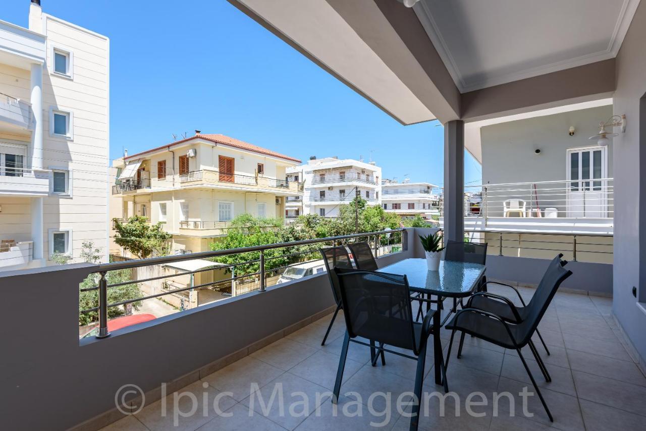 City Center Apartment With Rooftop Swimming Pool Chrissi Akti Chania Exterior foto